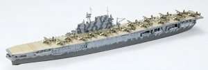 U.S. Aircraft Carrier Hornet in scale 1-700 Tamiya 77510
