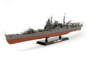 Model Japanese Heavy Cruiser Chikuma scale 1:350
