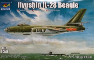 Ilyushin IL-28 Beagle model Trumpeter 01604 in 1-72