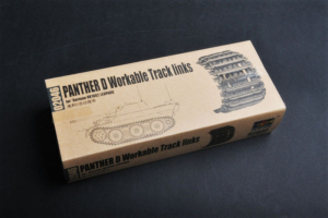 Panther D Track links Trumpeter 02046 in 1-35