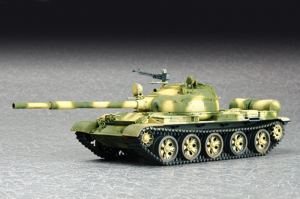 Russian T-62 Main Battle Tank Mod. 1972 Trumpeter 07147 in 1-72