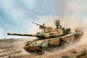 Russian T-80UM-1 MBT model Trumpeter in 1-35