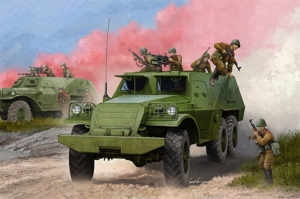 BTR-152V1 APC model Trumpeter 09573 in 1-35