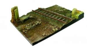 Country road cross with railway section 31x21cm - scale 1-35