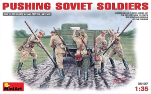 Zestaw figurek żołnierzy sowieckich model Miniart 35137