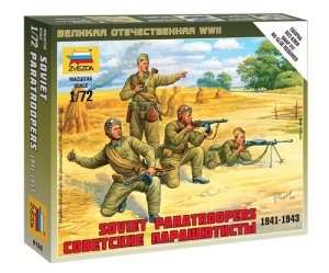 Zvezda 6138 Soviet Paratroopers 