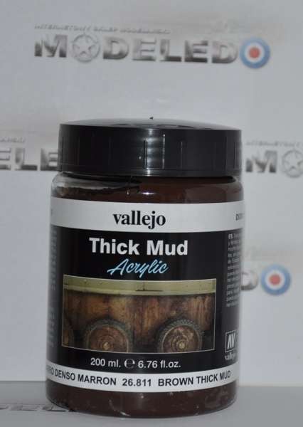Masa akrylowa Vallejo 26811 Brown Thick Mud to tworzenia efektu ciemnego brązowego błota na dioramach, winietach i modelach. -image_Vallejo_26811_1