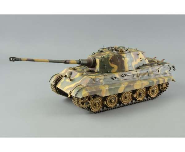 Sklejony model niemieckiego czołgu Tygrys Królewski w skali 1:35 od firmy Eduard-image_Eduard_3715_3