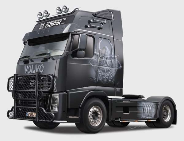 Ciężarówka do sklejania Volvo FH16 XXL Viking w skali 1-24 Italeri 3931 ita3931_image_1-image_Italeri_3931_1