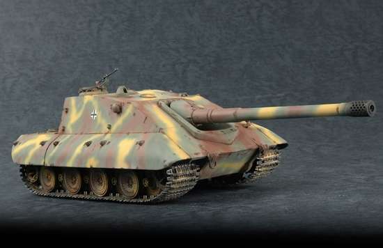 Model do sklejania niszczyciela czołgów Jagdpanzer E100, model Trumpeter 07122.-image_Trumpeter_07122_1