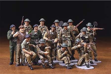 Brytyjscy żołnierze z okresu II wojny światowej, plastikowe figurki do sklejania Tamiya 32526 w skali 1:48.-image_Tamiya_32526_1