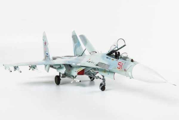 Rosyjski Współczesny Myśliwiec Su-27 SM W Skali 1:72 - Modeledo.pl