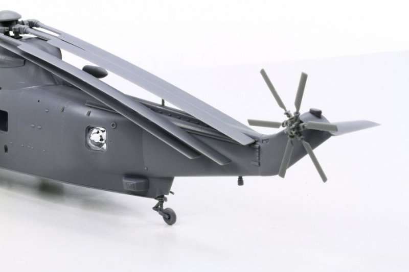 plastikowy-model-helicoptera-sea-king-hc-4-do-sklejania-sklep-modelarski-modeledo-image_Dragon_5073_5
