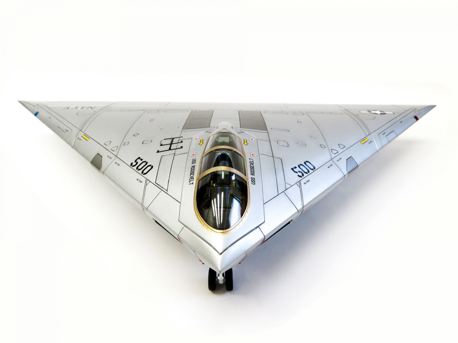 -image_Modelcollect_UA48001_4