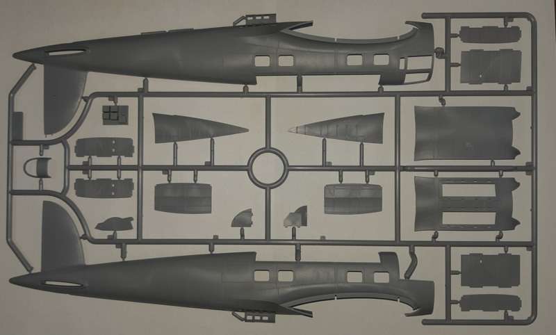 plastikowy-model-do-sklejania-bombowca-he-111h-16-sklep-modeledo-image_ICM_48263_8