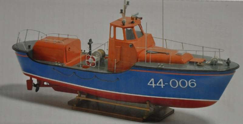 Billing_Boat_BB101_Royal_Navy_Lifeboat_hobby_shop_modeledo_image_12-image_Billing Boats_BB101_5