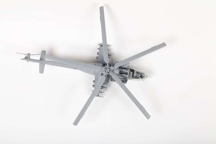 Helikopter do sklejania MIL MI-24A Hind model_zvezda_7273_scale_1_72_image_4-image_Zvezda_7273_3