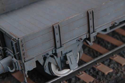 German railway gondola lower sides model_trumpeter_tru01518_image_3-image_Trumpeter_01518_2