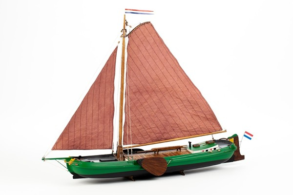 -image_Billing Boats_BB398_28