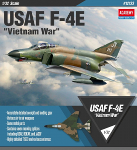 Academy 12133 Samolot USAF F-4E Vietnam War model 1-32