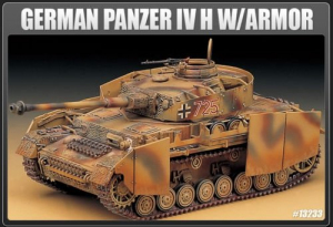 Academy 13233 Panzer IV Ausf.H with Armor