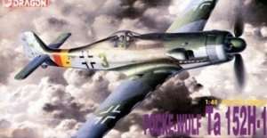 Dragon 5501 Myśliwiec Focke-Wulf Ta 152H-1