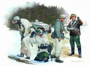 Dragon 6490 Panzergrenadiers (Cherkassy 1944)