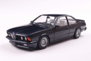 Gotowy model BMW 635 CSI (E24) Macau Blue 1984 1/18 - Solido 1810306 