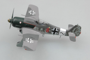 Gotowy model FW190A-8 Red 8 Easy Model 36364