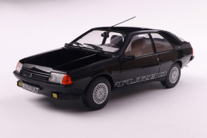 Gotowy model Renault Fuego Turbo Black 1980 1/18 - Solido 1806406