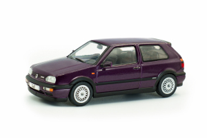 Gotowy model Volkswagen Golf Iii Vr6 1994 Purple 1/43 Solido 4316402