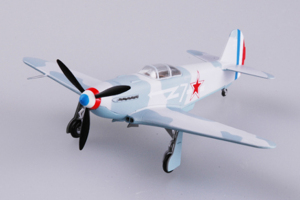 Gotowy model Yak-3 1st Guards Fighter Division 1945 Easy Model 37229