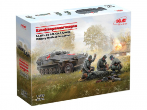 ICM 35114 Krankenpanzerwagen Sd.Kfz. 251/8 Ausf. A with Military Medical Personnel 1/35