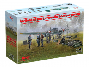 ICM DS4805 Airfield of the Luftwaffe Bomber Group 1/48