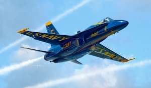 Italeri 1324 F/A-18 Hornet Blue Angels