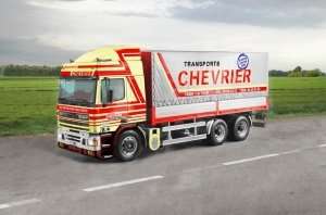 Italeri 3914 DAF 95 Canvas