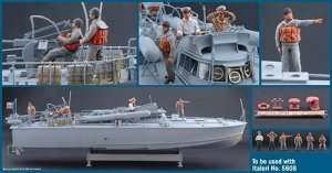 Italeri 5611 M.A.S Crew and accessories