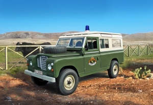 Italeri 6542 Samochód Land Rover Seria III 109 Gwardia Cywilna
