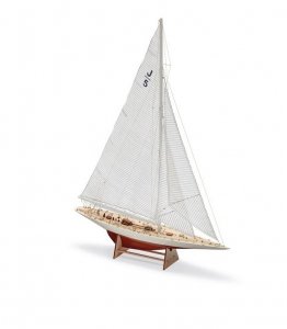 Jacht Rainbow Amati 170051 drewniano polistyrenowy model 1-80