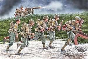 MB 35130 Move, move, move!!! US Soldiers, Operation Overlord period, 1944” 