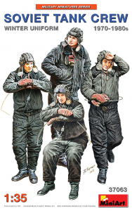 MiniArt 37063 Soviet Tank Crew 1970-80s Winter Uniform 1/35 