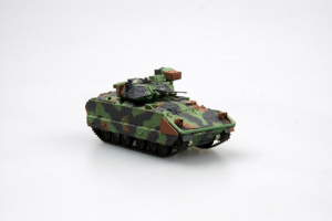 Model gotowy bojowy wóz piechoty M2A2 1-72 Easy Model 35053