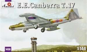 Model samolotu EE Canberra T.17 Amodel 1430