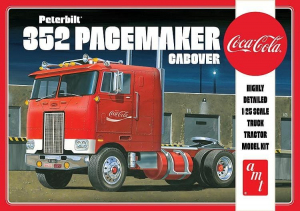 Model AMT 1090 Peterbilt 352 Pacemaker Cabover 1:25