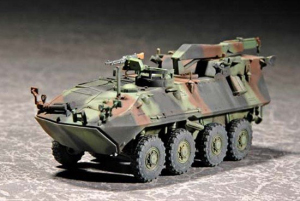 Model Trumpeter 07269 USMC Light Armored Vehicle-Recovery (LAV-R) 