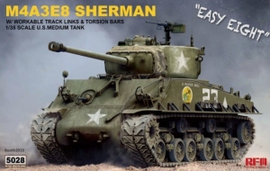 Model czołgu M4A3E8 Sherman z ruchomymi gąsienicami Rye Field Model RM-5028