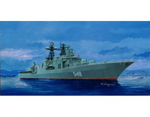 Russian Destroyer Admiral Panteleyev model Trumpeter 04516 scale 1:350