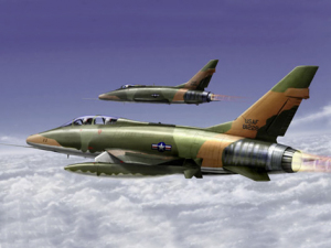 Samolot North American F-100F Super Sabre Trumpeter 01650