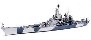 Tamiya 31616 U.S. Navy Battleship BB-61 Iowa 