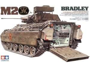Tamiya 35132 U.S M2 Bradley IFV